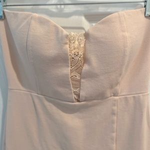 Charlotte Russe Pale Pinky Peach med